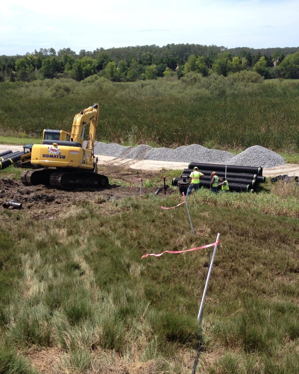 Gulf Coast Landfill pipe installation