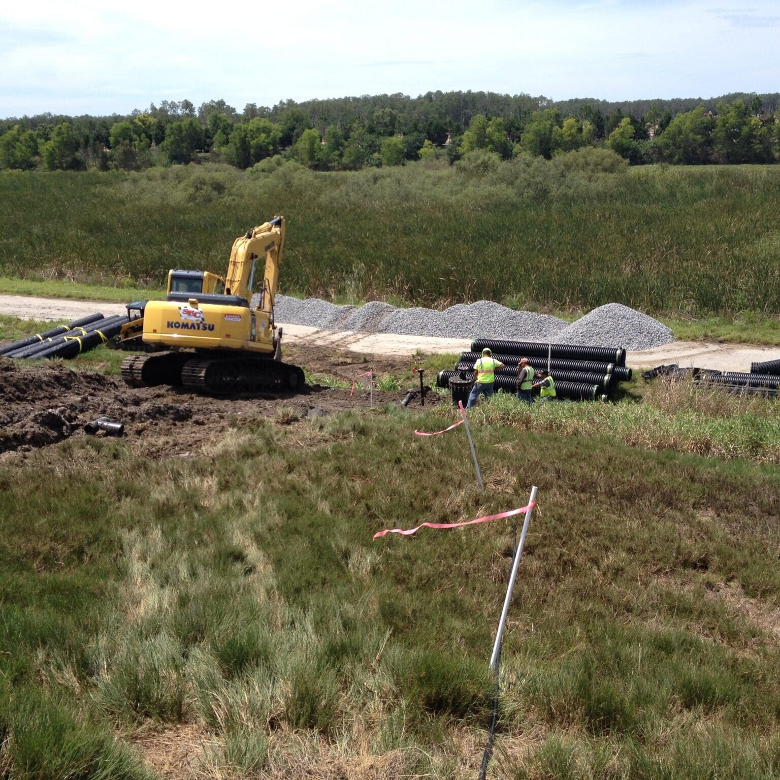 Gulf Coast Landfill pipe installation